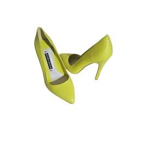 Alice & Olivia Dina Neon Lime Punch Yellow Heels Pumps Italian Leather New Sz 6
